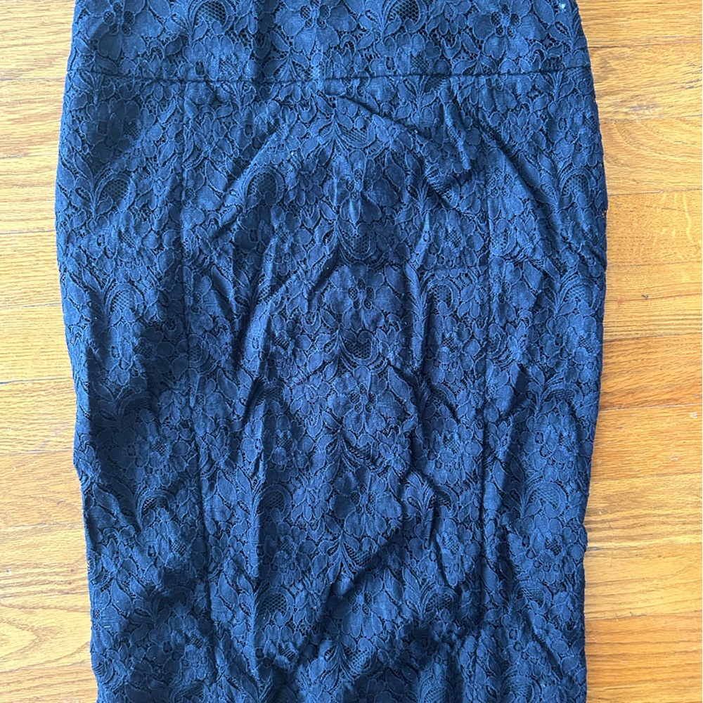 Express midi black pencil skirt women’s size 6